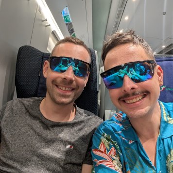 PXL_20251103_175609671