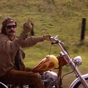 dennis-hopper-easy-rider-bird flip