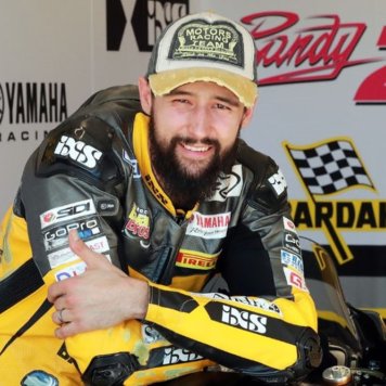 1cda30c17f064d3984b7a51a006d983e (Medium)